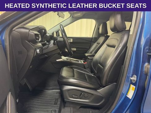 Used 2022 Ford Explorer XLT w/ Equipment Group 202A AWD/4WD image 12