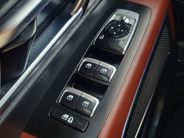 Certified 2024 Kia Telluride SX Prestige AWD/4WD image 25