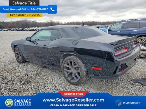 Used 2021 Dodge Challenger SXT w/ Blacktop Package image 2
