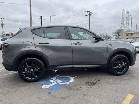 Used 2024 Dodge Hornet GT w/ GT Blacktop Package image 4