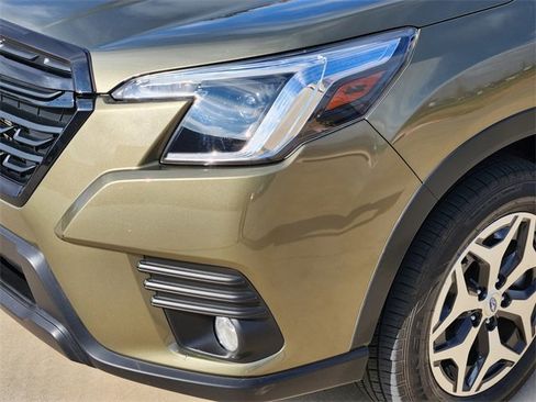 Certified 2023 Subaru Forester Premium image 9
