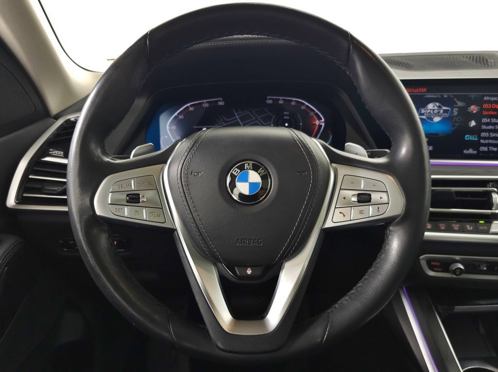 Used 2022 BMW X7 xDrive40i w/ Premium Package AWD/4WD image 18