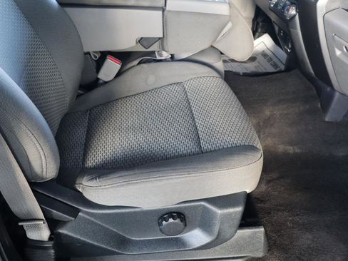 Used 2016 Ford F150 XLT image 35