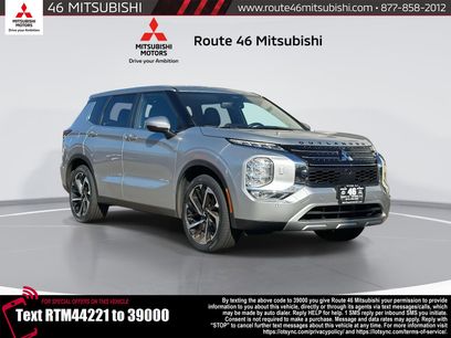 Used 2022 Mitsubishi Outlander SE