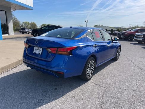 Used 2025 Nissan Altima 2.5 SV image 48