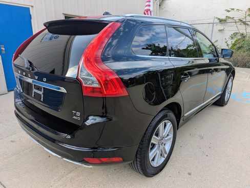 Used 2017 Volvo XC60 T5 Inscription w/ Preferred Option Package image 14