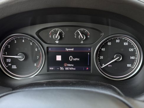 Used 2020 Buick Enclave Essence w/ Sound and Sites Package image 41