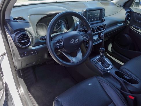 Used 2021 Hyundai Kona Limited AWD/4WD image 10
