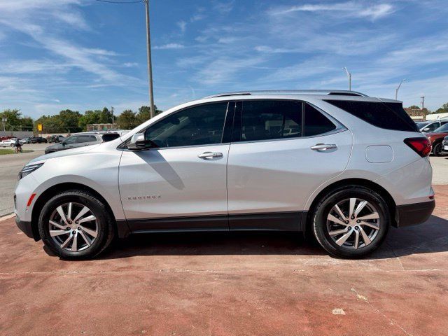 Used 2022 Chevrolet Equinox Premier AWD/4WD image 9