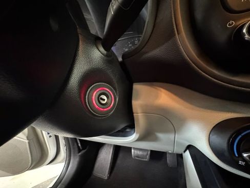 Used 2020 Kia Soul S FWD image 20