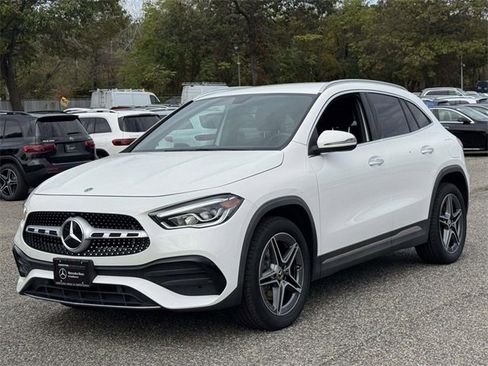 Certified 2022 Mercedes-Benz GLA 250 4MATIC image 7