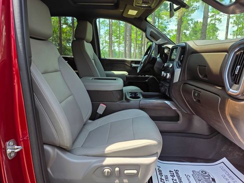 Used 2021 GMC Sierra 2500 SLT AWD/4WD image 24