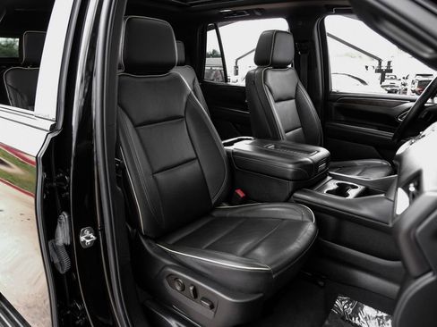 Used 2023 Chevrolet Tahoe Premier w/ LPO, Illumination Package image 35