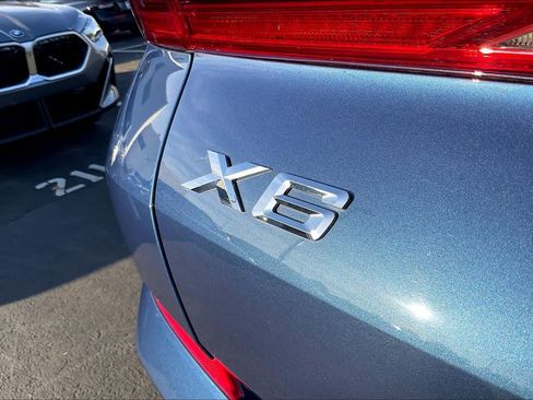 Used 2023 BMW X6 xDrive40i w/ M Sport Package image 11