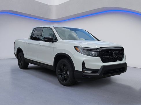 New 2026 Honda Ridgeline Black Edition image 6