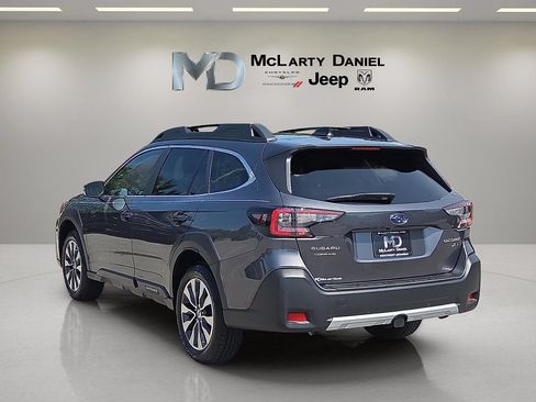 Used 2024 Subaru Outback Limited XT AWD/4WD image 4