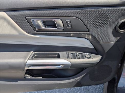 Used 2024 Ford Mustang Premium RWD image 17