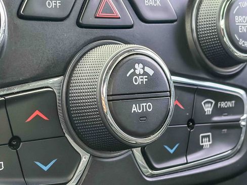 Used 2017 RAM 1500 Big Horn image 27