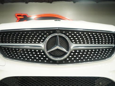 Used 2020 Mercedes-Benz E 450 Coupe image 44