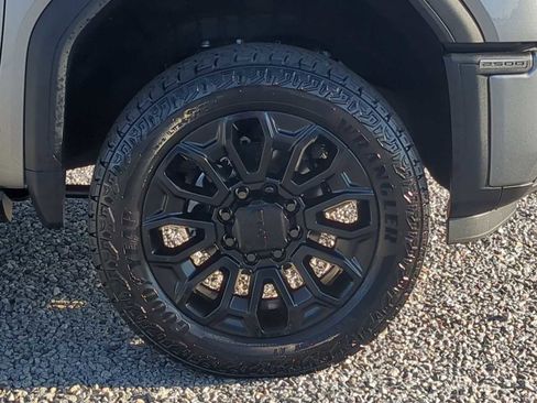 New 2026 GMC Sierra 2500 Denali w/ Denali Reserve Package AWD/4WD image 10