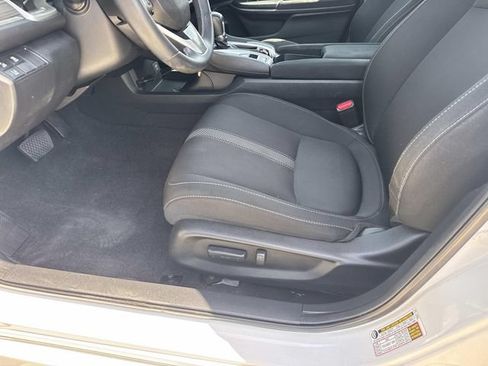 Used 2019 Honda Civic EX image 17