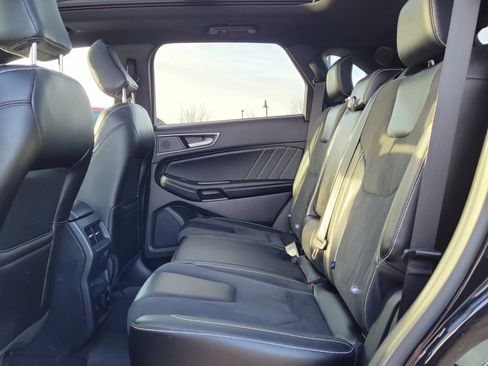 Certified 2024 Ford Edge ST w/ Equipment Group 401A image 10