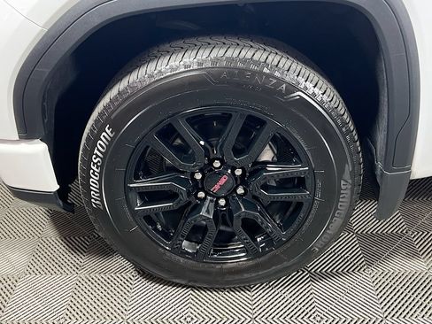 Used 2024 GMC Sierra 1500 Elevation AWD/4WD image 26