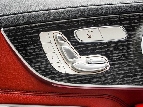 Used 2023 Mercedes-Benz C 300 4MATIC Coupe image 36