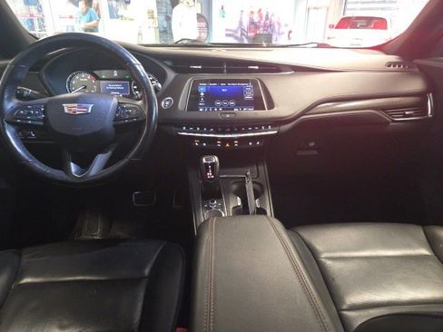 Used 2019 Cadillac XT4 Sport image 11