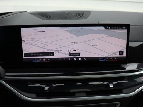 Used 2026 BMW X7 xDrive40i w/ Dynamic Handling Package image 24