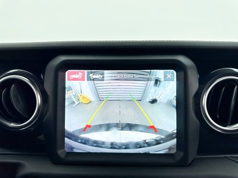 Used 2023 Jeep Wrangler Unlimited Rubicon 392 w/ Dual Top Group image 27