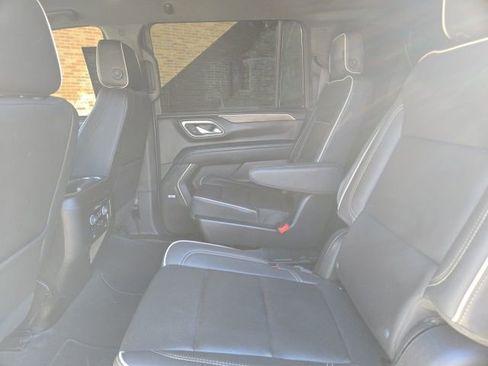 Certified 2023 Chevrolet Suburban Premier image 16