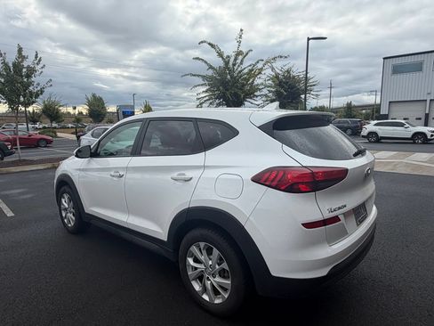 Used 2019 Hyundai Tucson SE w/ Cargo Package AWD/4WD image 3
