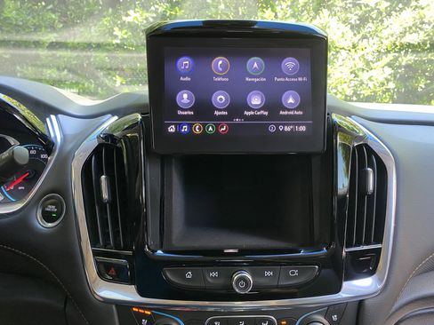 Used 2020 Chevrolet Traverse Premier w/ Redline Edition FWD image 28