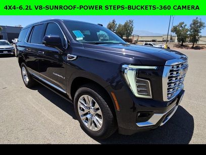 Used 2025 GMC Yukon Denali w/ Sun & Power Step Package