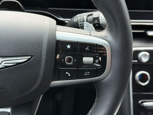Used 2025 Genesis GV80 2.5T Standard AWD/4WD image 16