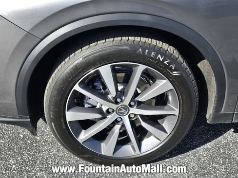 Certified 2025 Acura MDX w/ Technology Package image 7