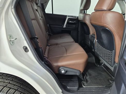 Used 2023 Toyota 4Runner Limited AWD/4WD image 37