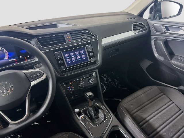 Used 2022 Volkswagen Tiguan S FWD image 21