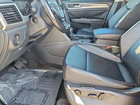 Used 2019 Volkswagen Atlas SEL image 16