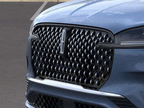 New 2025 Lincoln Aviator Black Label AWD/4WD image 17