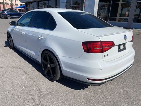 Used 2016 Volkswagen Jetta GLI SE FWD image 9