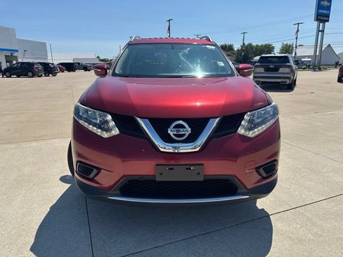 Used 2015 Nissan Rogue SV w/ SV Moonroof Package AWD/4WD image 18