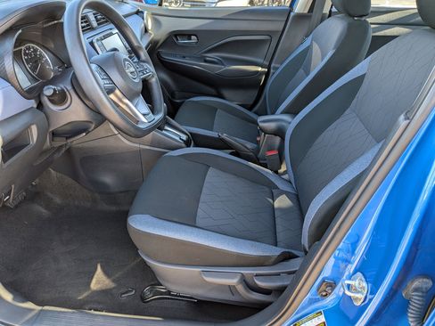 Used 2024 Nissan Versa SV image 11