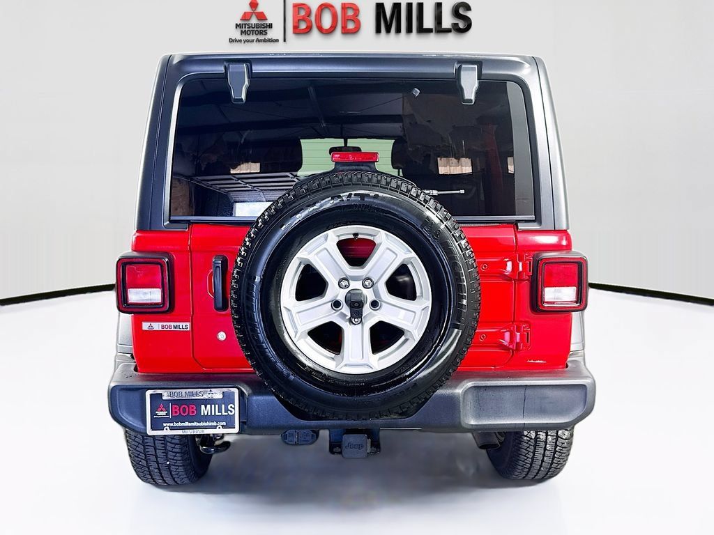 Used 2018 Jeep Wrangler Unlimited Sport S AWD/4WD image 6