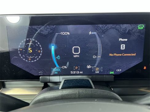 Used 2025 GMC Hummer EV 3X w/ LPO, Cargo Utility Package image 11