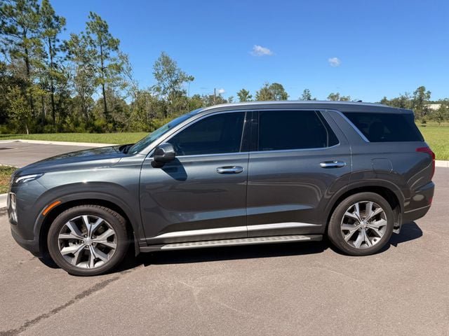 Used 2022 Hyundai Palisade SEL w/ 8P Bench Seat Package FWD image 2