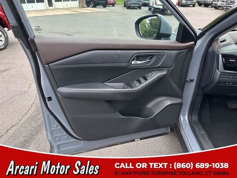 Used 2023 Nissan Rogue SL w/ SL Premium Package AWD/4WD image 14