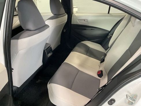Used 2025 Toyota Corolla LE w/ LE Premium Package AWD/4WD image 18