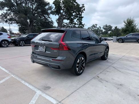 Certified 2026 Volvo XC60 B5 Plus w/ Climate Package AWD/4WD image 6